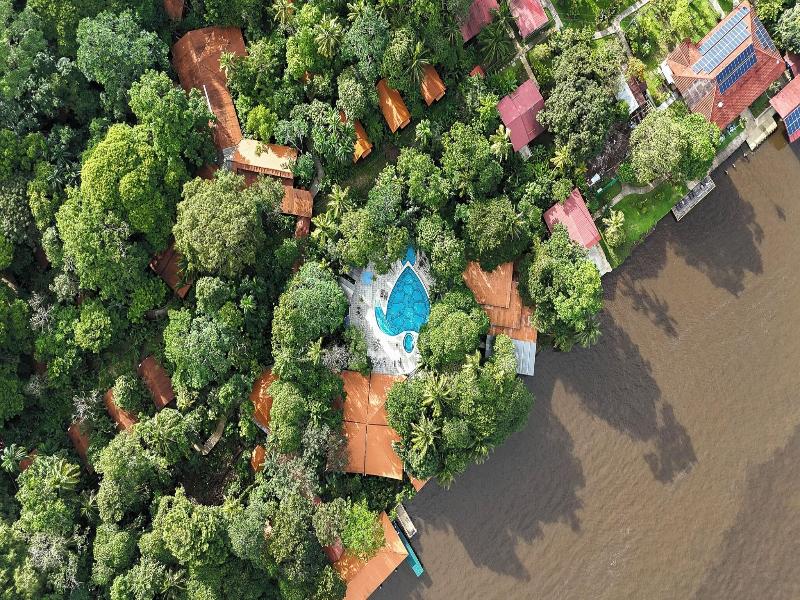 Aninga Lodge image