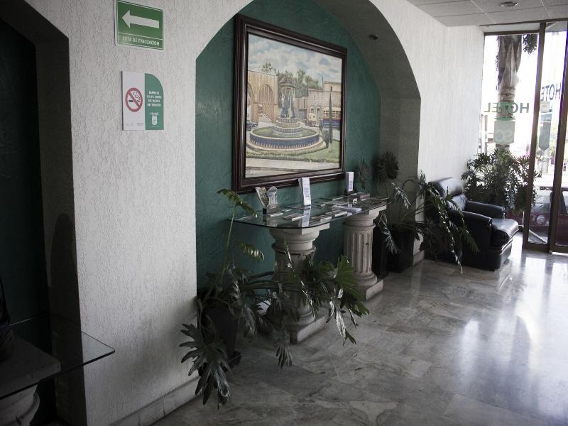 ESTANZA HOTEL SUITES