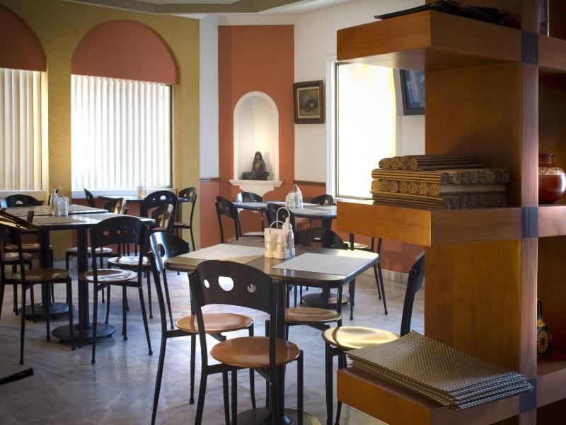 ESTANZA HOTEL SUITES