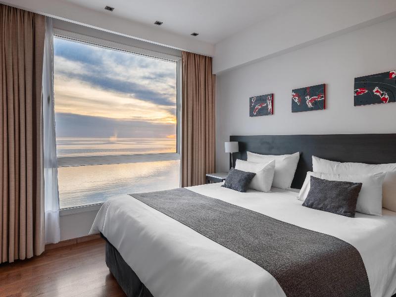 Dazzler By Wyndham Puerto Madryn image