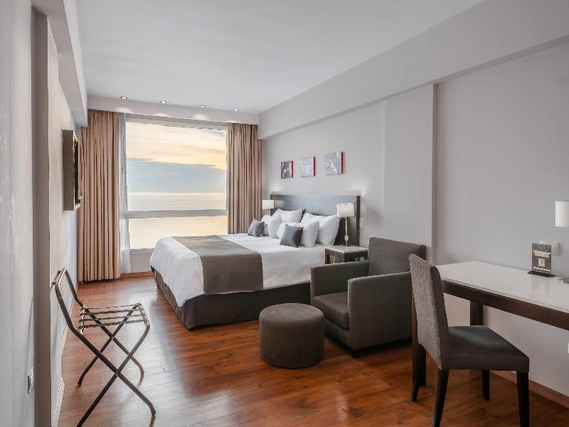 Dazzler By Wyndham Puerto Madryn image