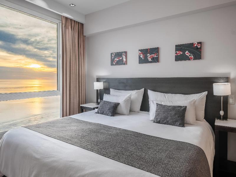 Dazzler By Wyndham Puerto Madryn image