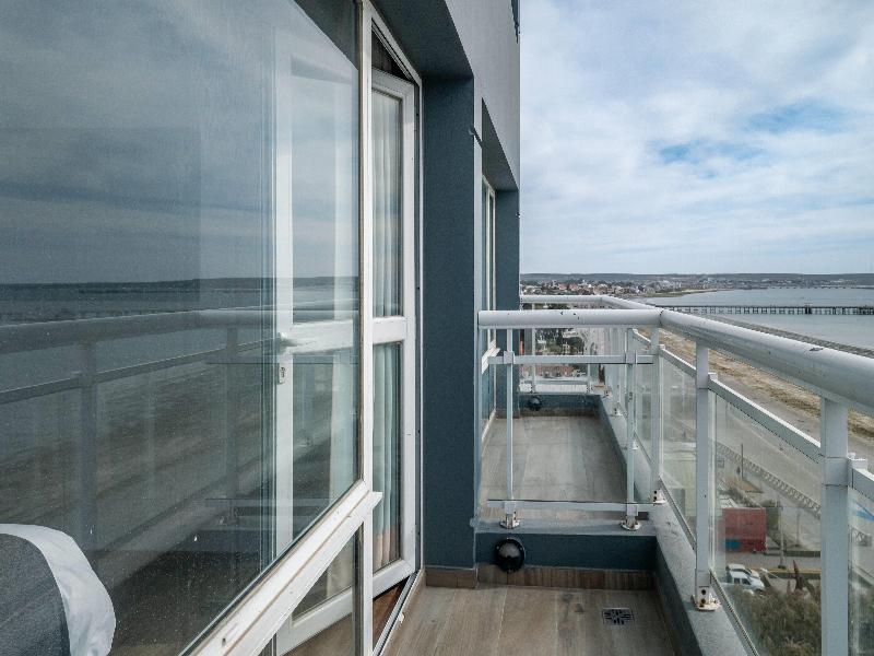 Dazzler By Wyndham Puerto Madryn image