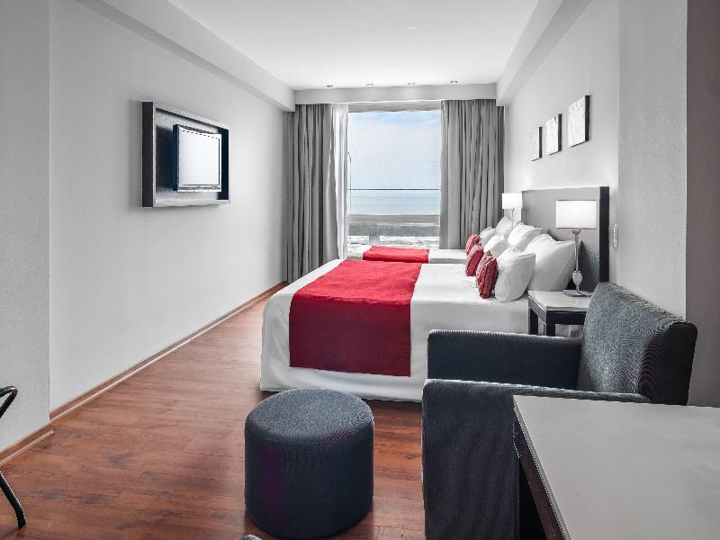 Dazzler By Wyndham Puerto Madryn image