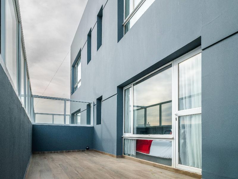 Dazzler By Wyndham Puerto Madryn image