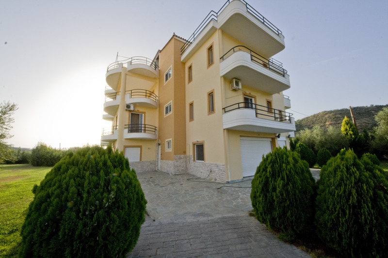 Anilio Plaza image