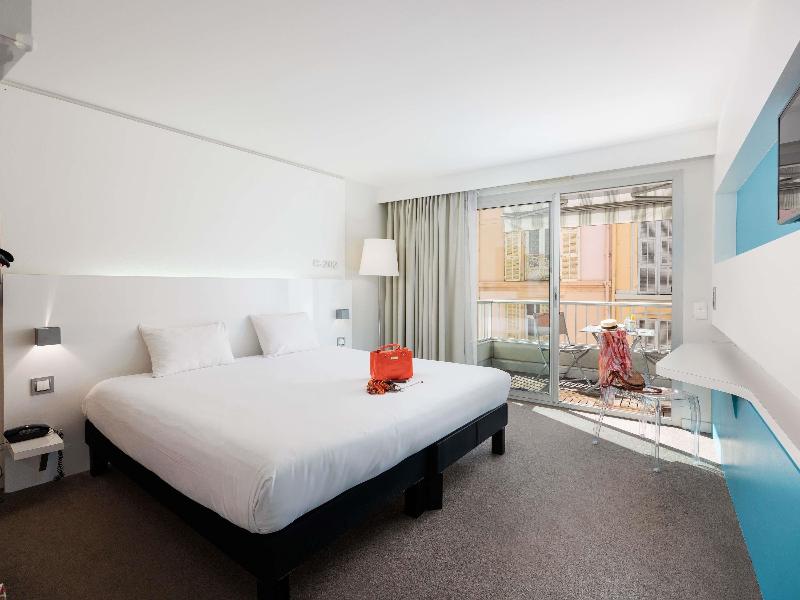 Ibis Styles Menton Centre image