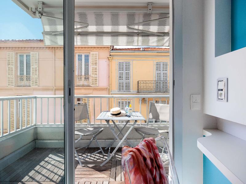 Ibis Styles Menton Centre image