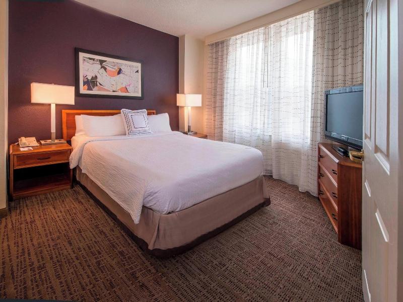 Residence Inn Alexandria Old Town/Duke Street image
