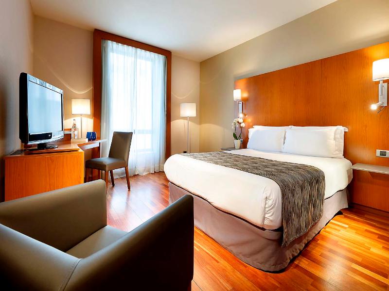 Eurostars Lisboa Parque Hotel image