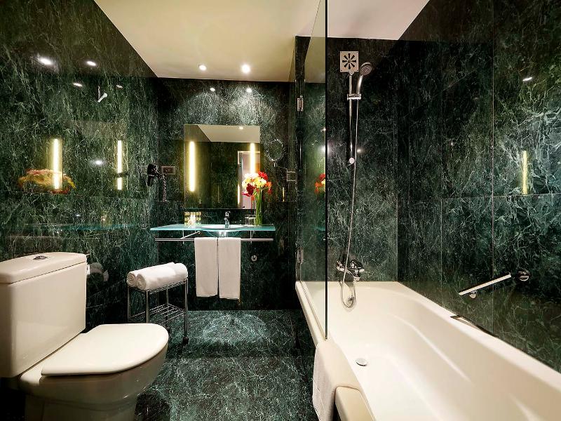 Eurostars Lisboa Parque Hotel image