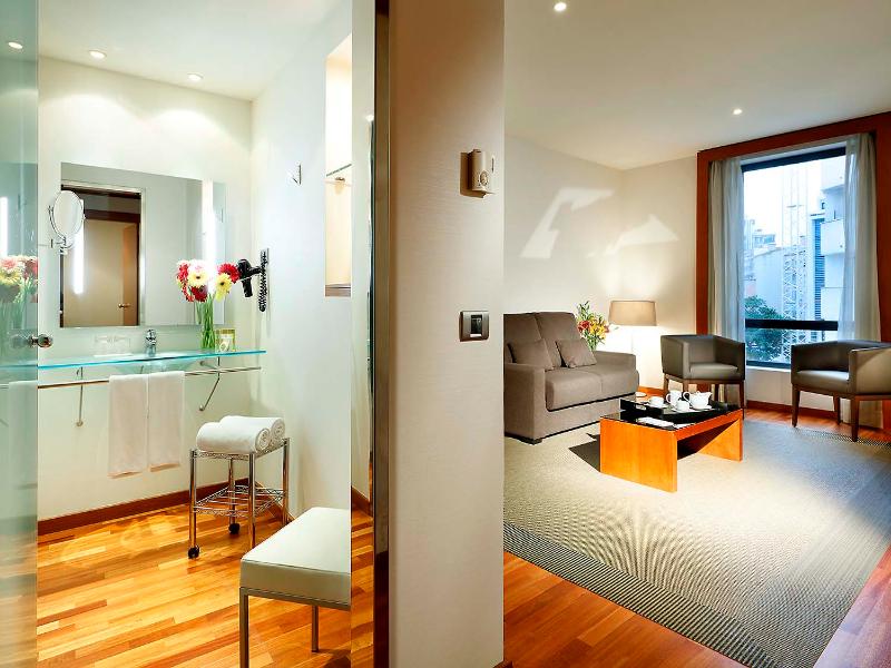 Eurostars Lisboa Parque Hotel image