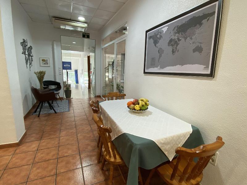 Hostal Pensimar image
