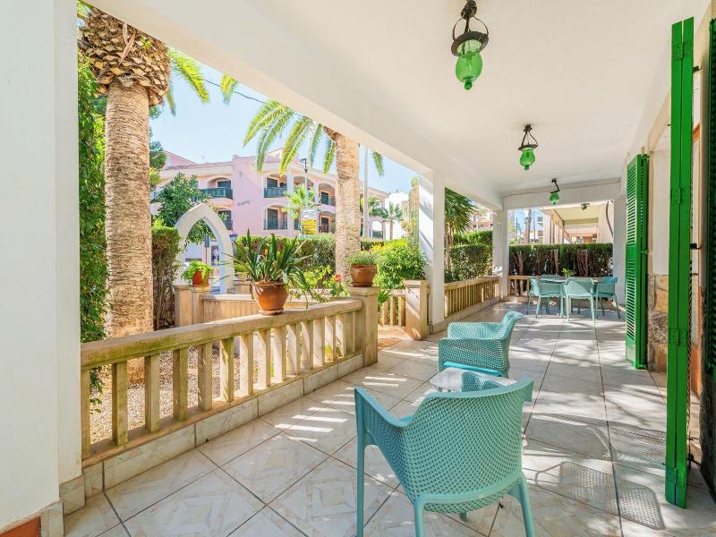 Hotel Martorell image