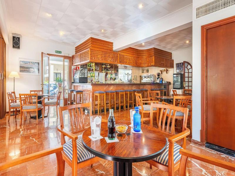 Hotel Martorell image
