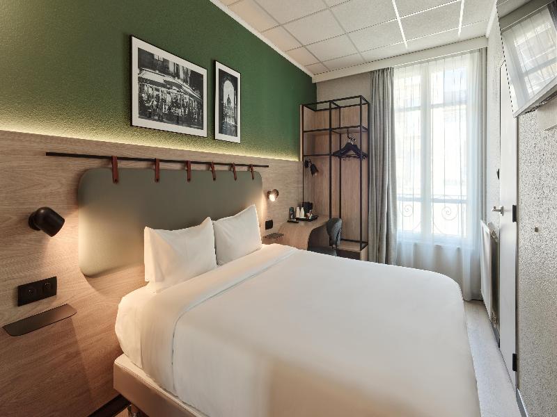 Campanile Paris Ouest - Boulogne image