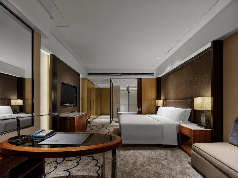 Hilton Zhongshan Downtown image