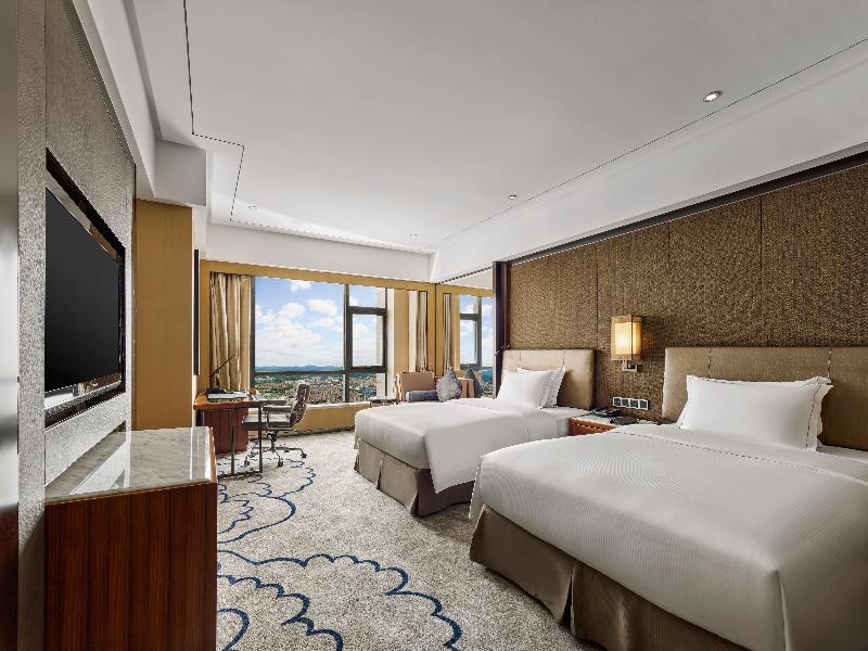 Hilton Zhongshan Downtown image