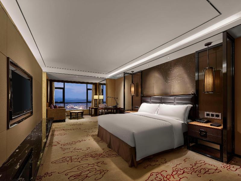 Hilton Zhongshan Downtown image