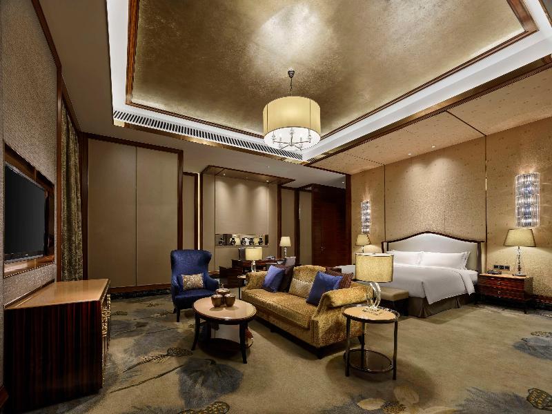 Hilton Zhongshan Downtown image