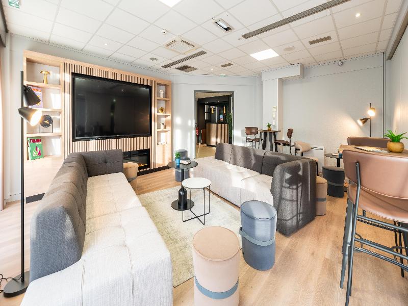 Campanile Lyon Ouest - Tassin image