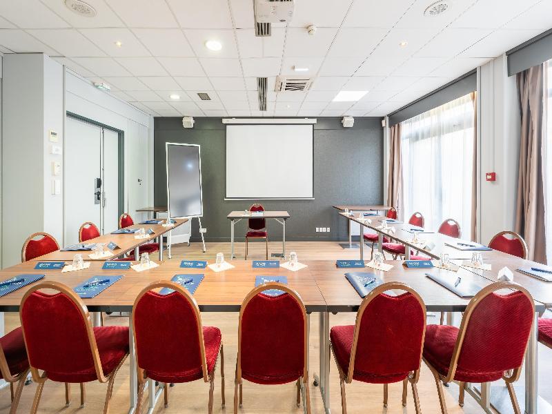 Campanile Lyon Ouest - Tassin image