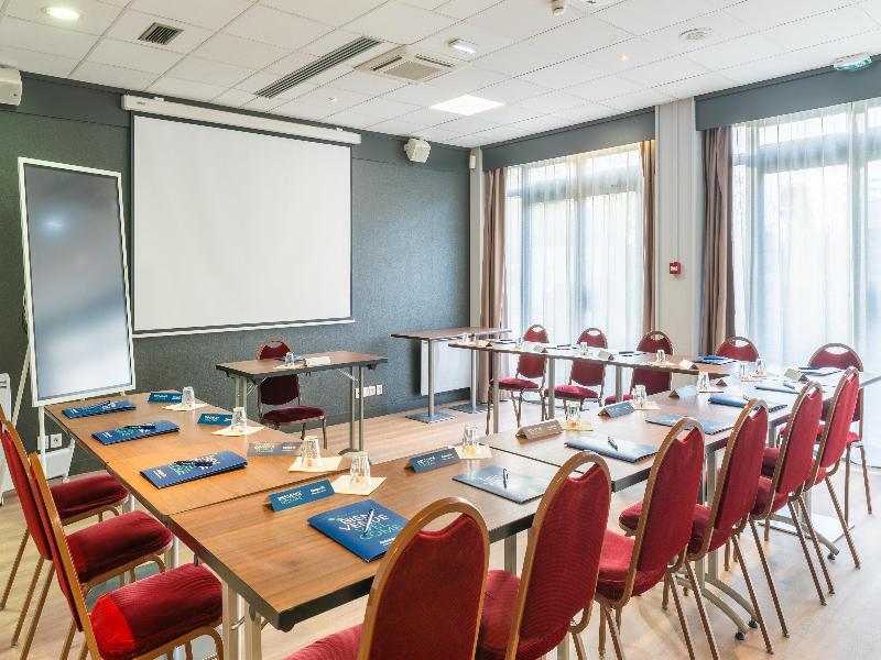 Campanile Lyon Ouest - Tassin image