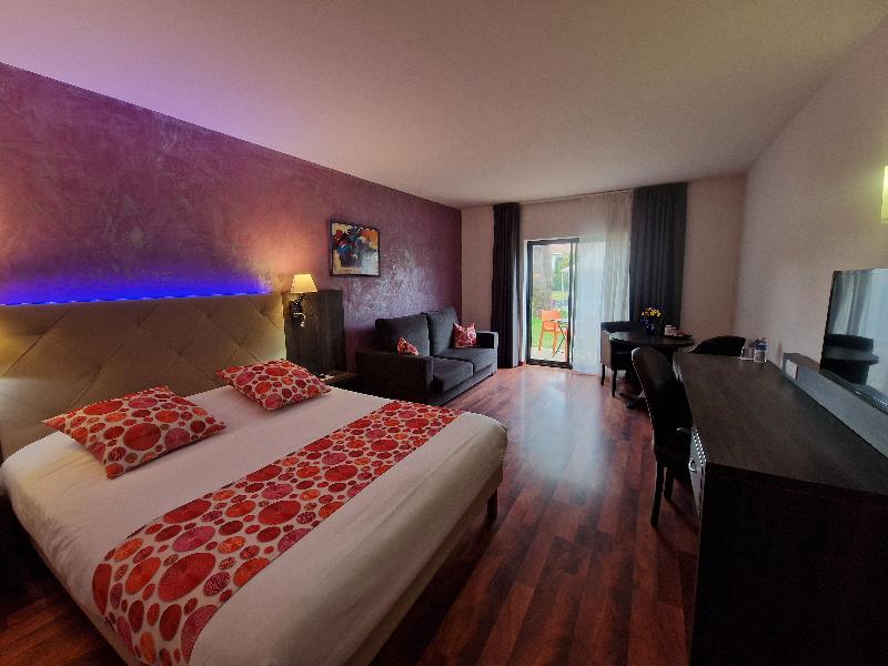 Ariane Hotel Fos sur Mer image