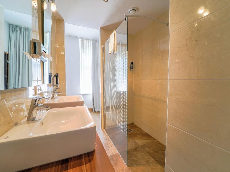 Grand Hotel Ter Duin image