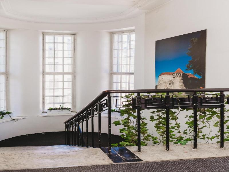 16 Euro Hostel image
