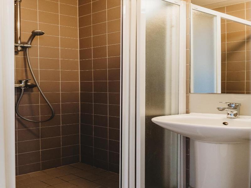 16 Euro Hostel image