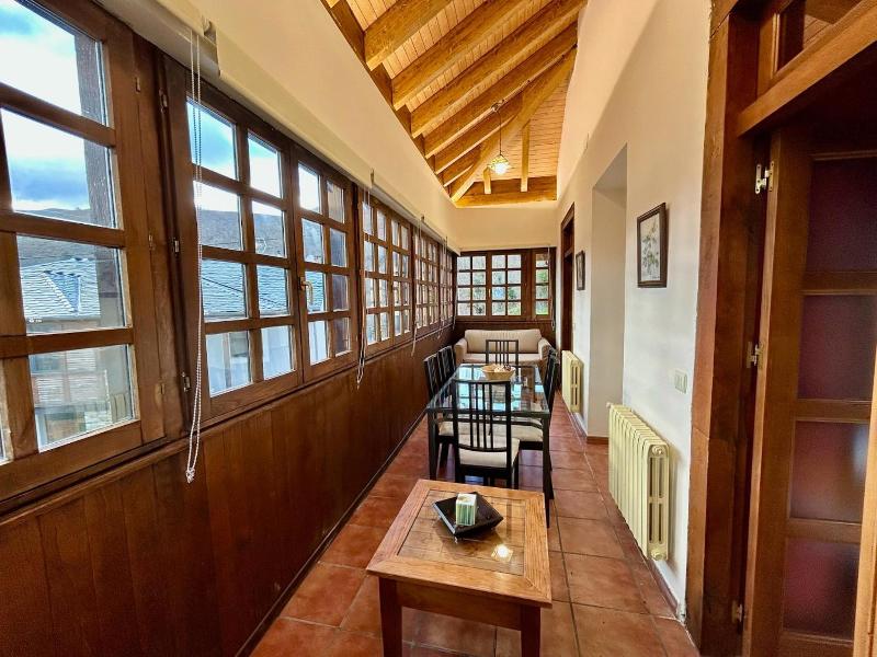 El Balcon De Muniellos image