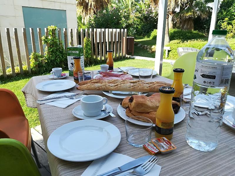 L'Escala Resort image