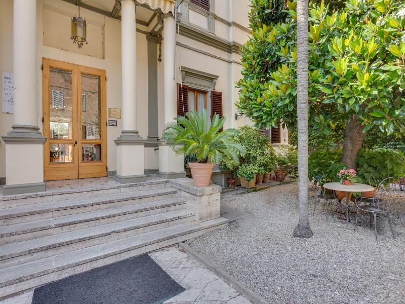 Albergo Chiusarelli image