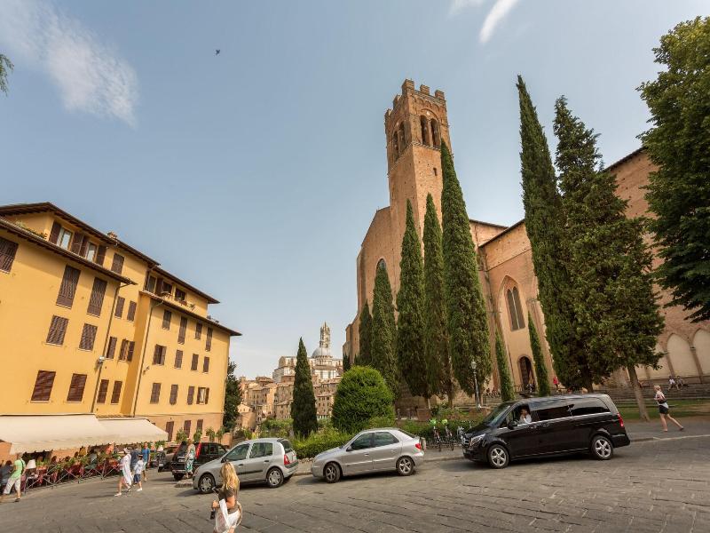 Albergo Chiusarelli image
