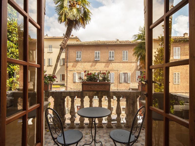 Albergo Chiusarelli image