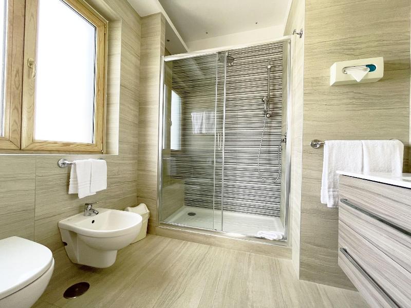 Hotel Central image