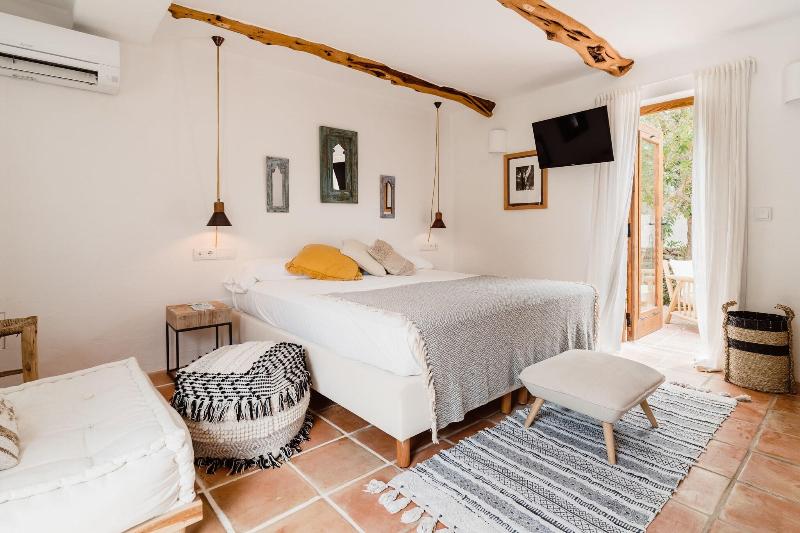 Can Vistabella Boutique Resort image