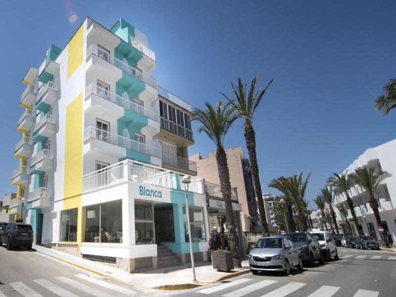 Hostal Blanca image