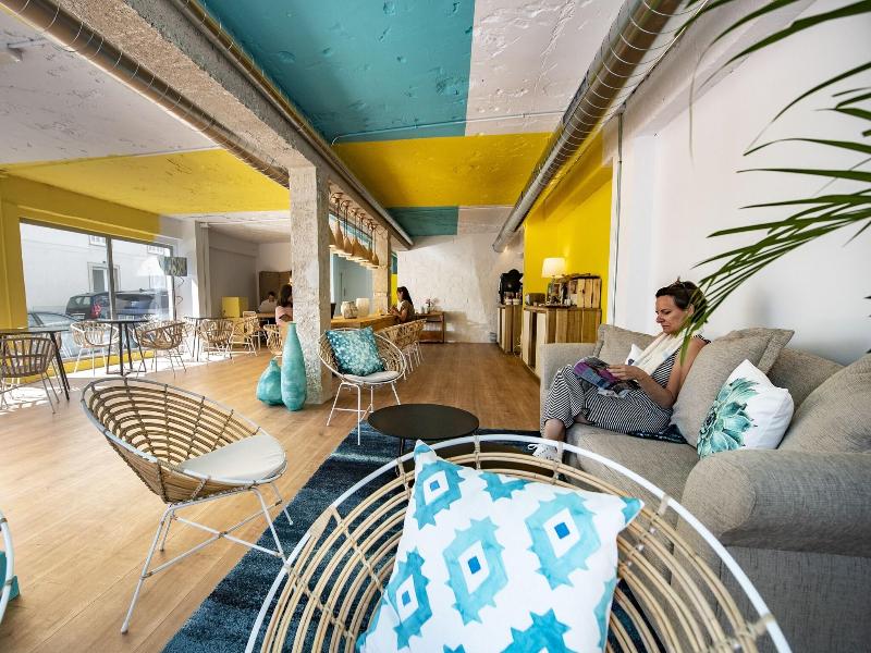 Hostal Blanca image