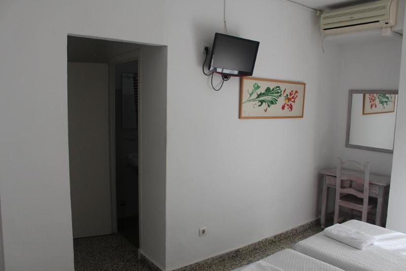 Hostal Paco Marbella image