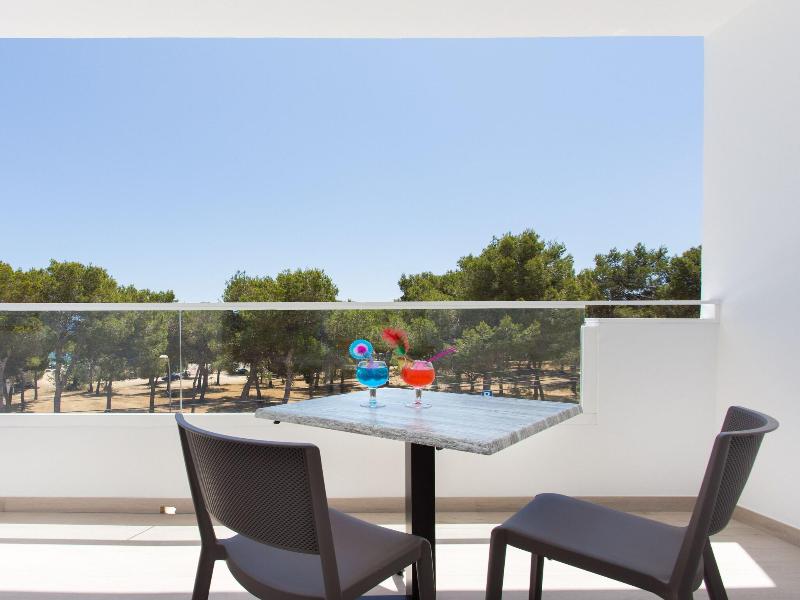 Apartamentos Art image