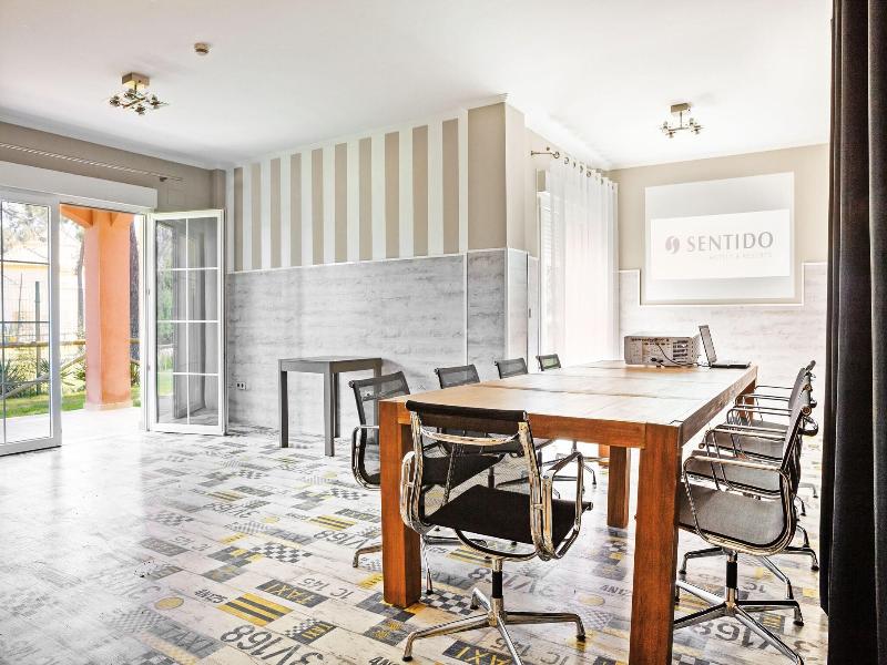 Ama Islantilla Resort image