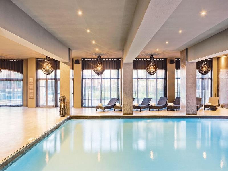 Ama Islantilla Resort image