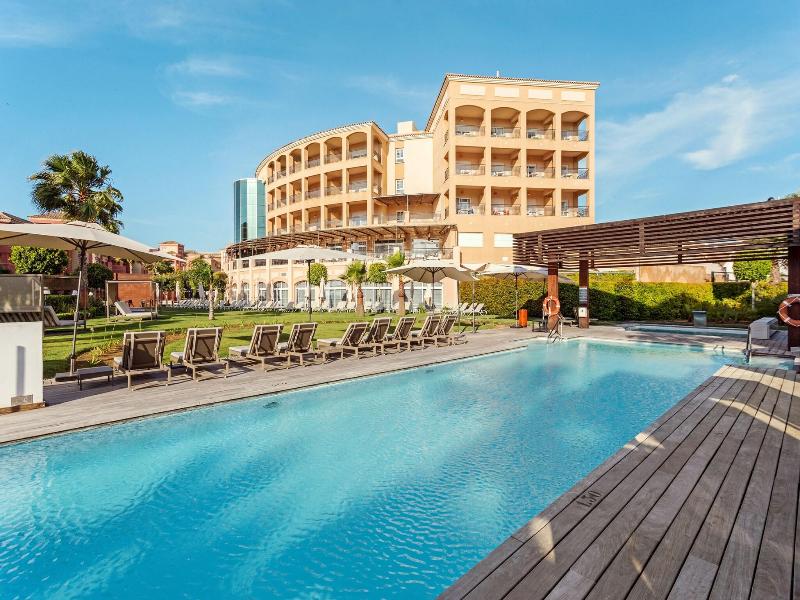 Ama Islantilla Resort image