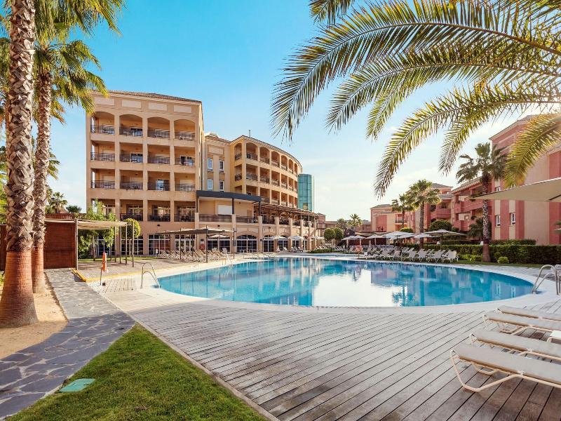 Ama Islantilla Resort image
