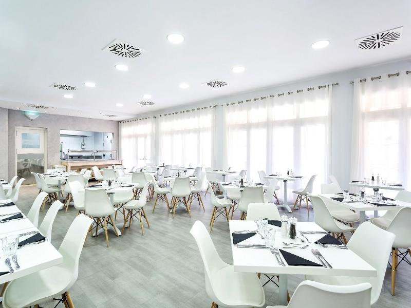Ama Islantilla Resort image