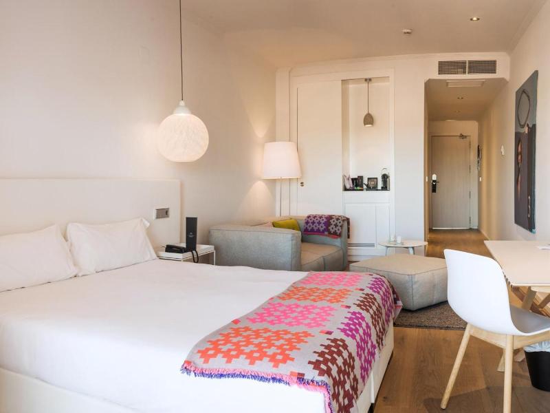 Ama Islantilla Resort image