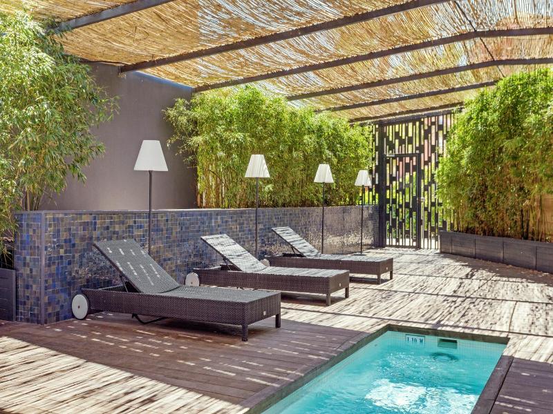 Ama Islantilla Resort image