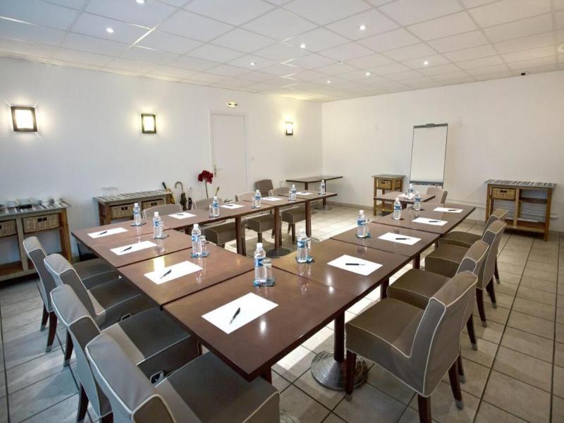 Hotel De France image